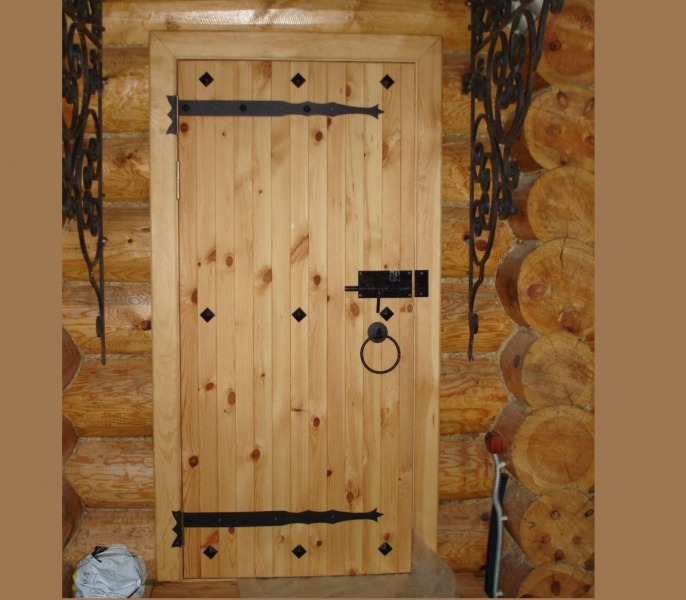 Входные деревянные двери: изготовление своими руками